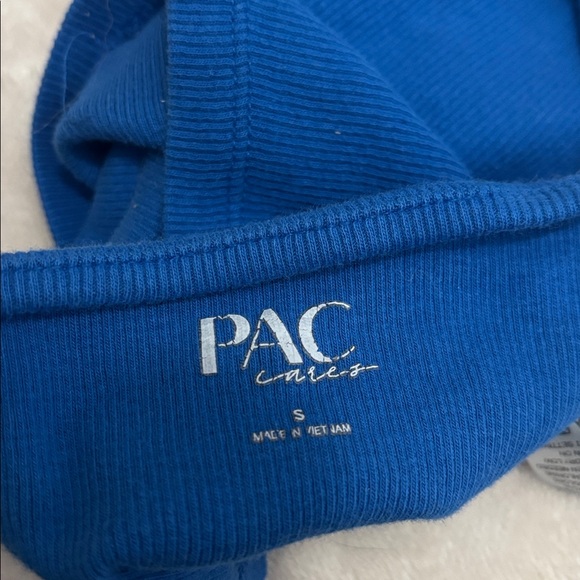 Tank top bundle - Picture 10 of 12